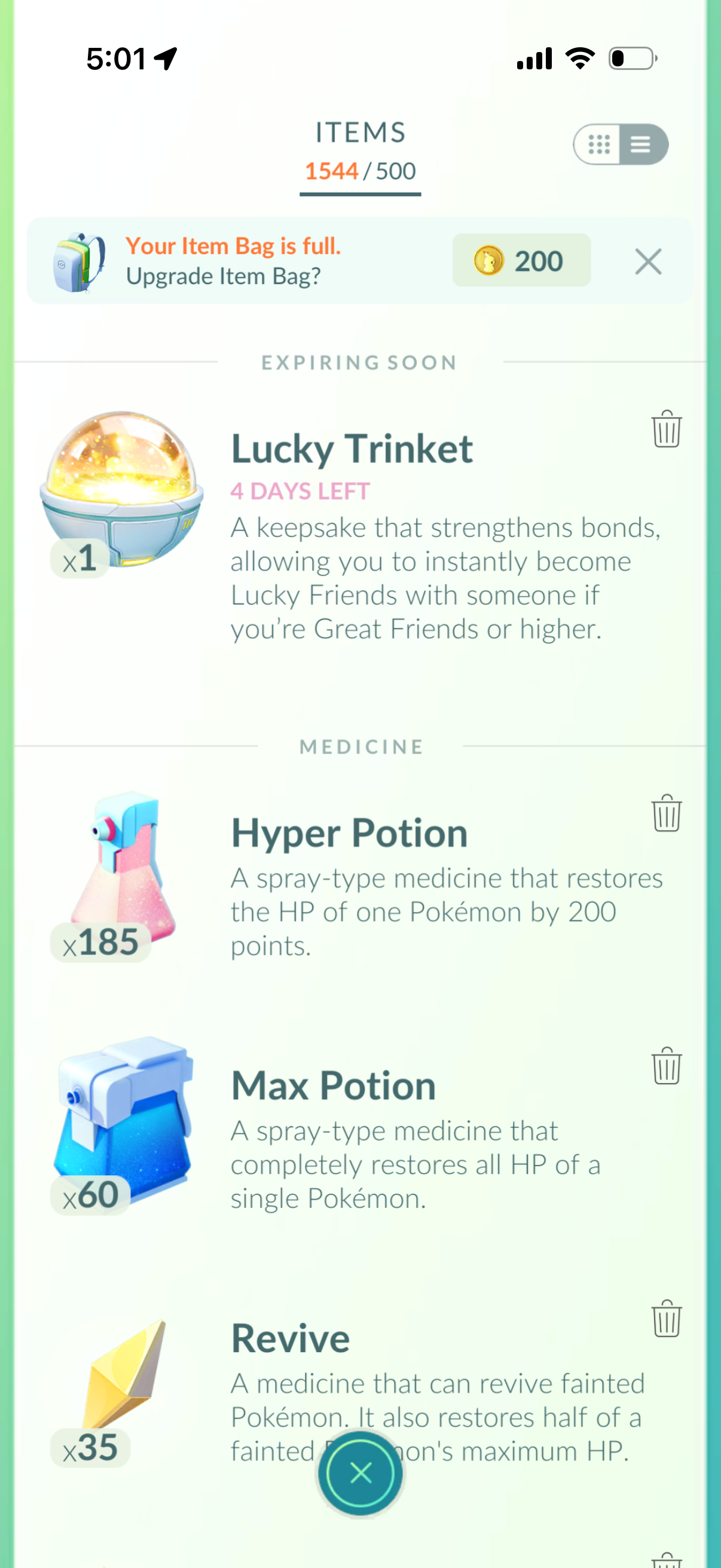 TrinketZacian account (57 Shiny/Legendary + Lucky Trinket)