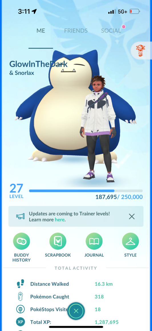 GlowInTheDark account (4 Shiny/Gigantamax)