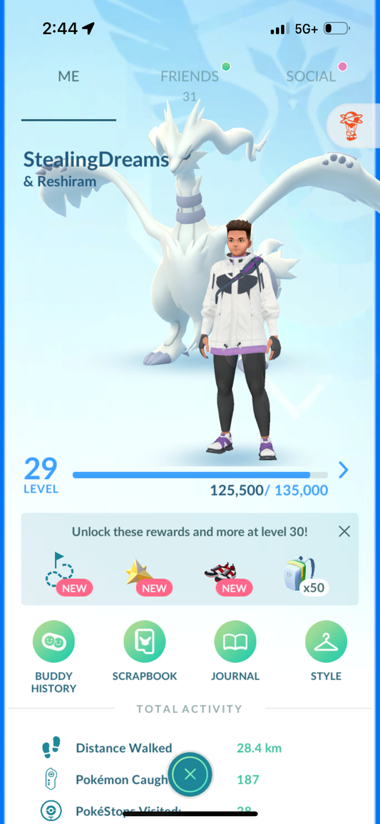StealingDreams account (16 Shiny/Legendary)