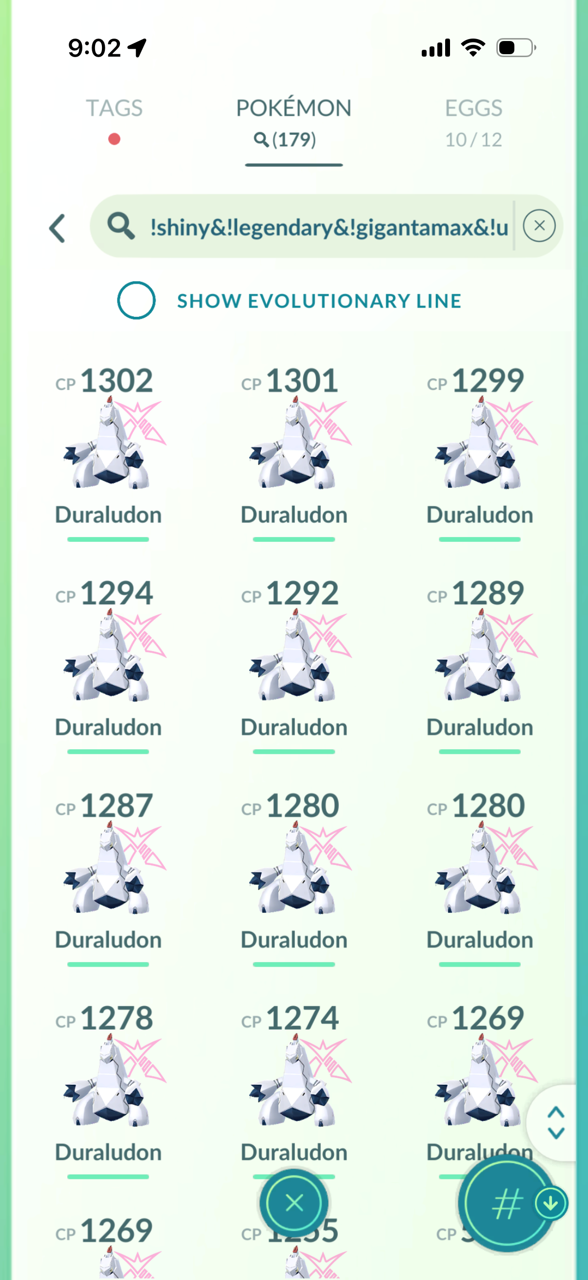 2 accounts bundle see photos (104 Shiny/Legendary)